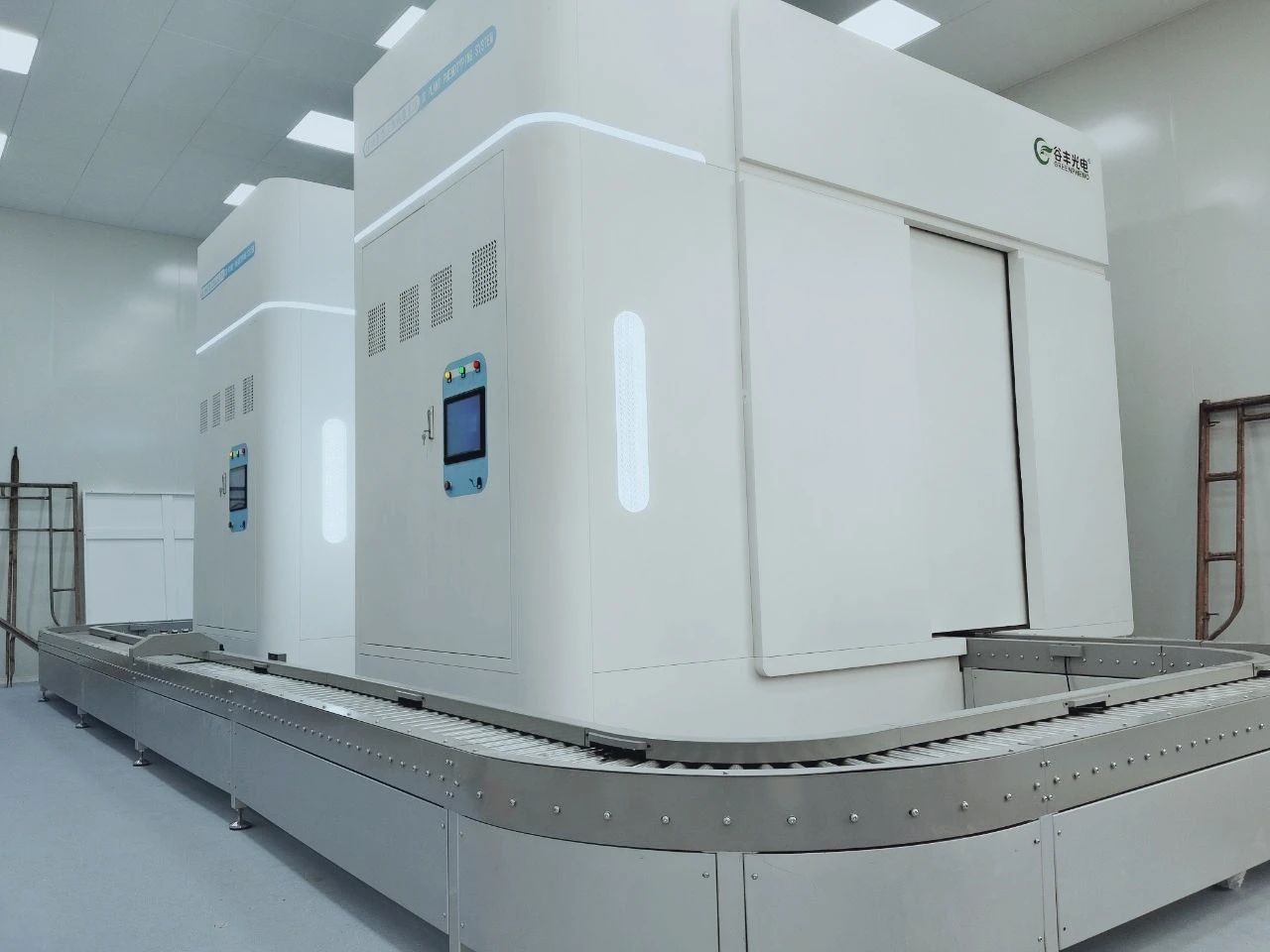 华南农大高通量盆栽表型检测平台进入设备安装阶段